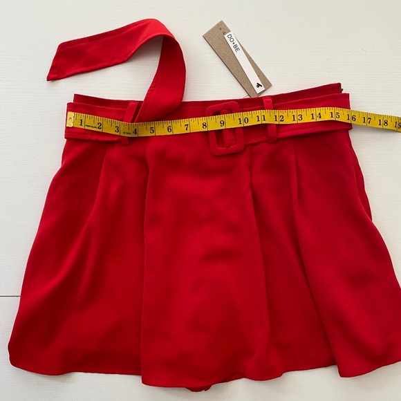 New DO+BE Red Pleated Skort (NWT) Size Large - Picture 8 of 10
